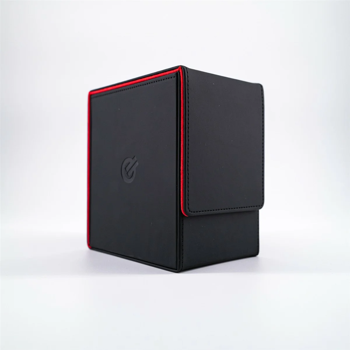 zubehoer-deckbox-gemeleven-heritage-box-dracula~5.webp