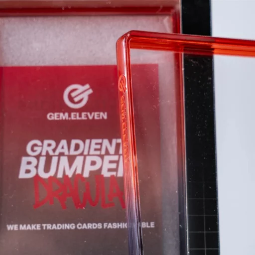 zubehoer-holder-gemeleven-slab-bumper-dracula-cgc~2.webp